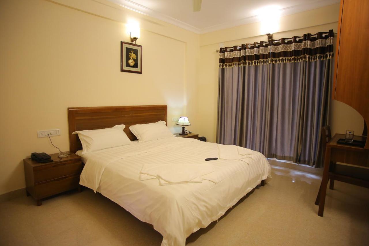 The Lounge Business Hotel 벵갈루루 외부 사진