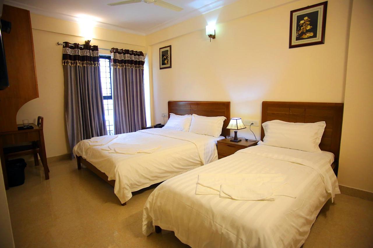 The Lounge Business Hotel 벵갈루루 외부 사진